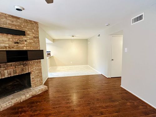 apt-505-15221 Berry Trl, Dallas, TX, 75248-6306 | Card Image