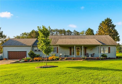 40 Candlewick Cove Dr, Taylorsville, NC, 28681-3215 | Card Image