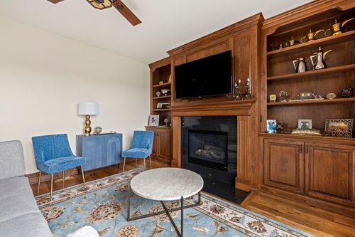 149 Goldenrod Dr, Sugar Grove, IL, 60554-9229 | Card Image