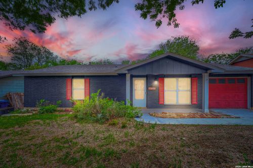 12006 El Sendero St, San Antonio, TX, 78233-6718 | Card Image