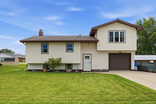 803 Sunset Street, New Hampton, IA, 50659 | Card Image