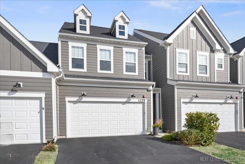 1255 Josiah Road, Naperville, IL, 60563 | Card Image