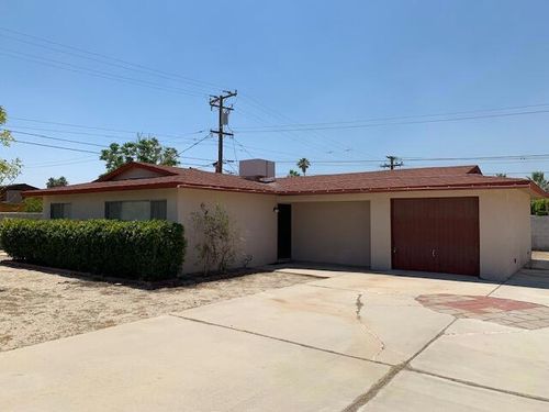 4371 E Calle De Carlos, Palm Springs, CA, 92264-1435 | Card Image