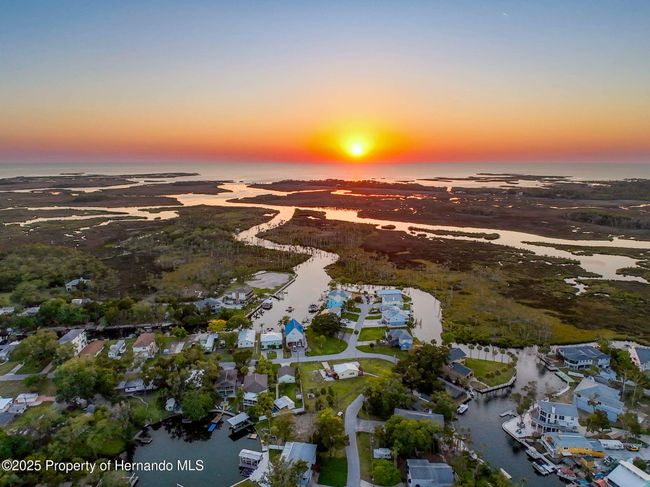 7272 Westwind St, House other with 2 bedrooms, 1 bathrooms and null parking in Weeki Wachee FL | Image 62
