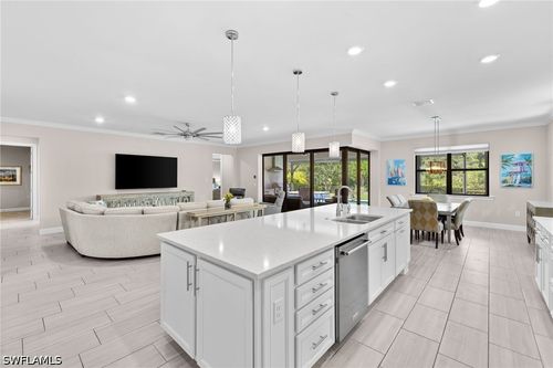 6907 Cocoplum St, NAPLES, FL, 34114-2897 | Card Image