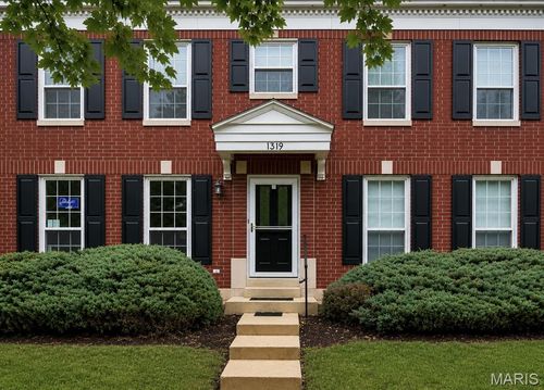 1319 Parkview Estates Dr, Ellisville, MO, 63021-4645 | Card Image