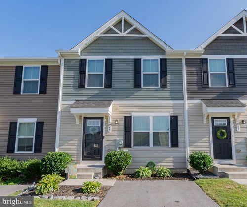 49 Sebago Pl, MARTINSBURG, WV, 25403-1713 | Card Image