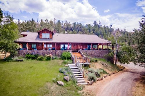 12661 E Langell Valley Rd, Bonanza, OR, 97623-9767 | Card Image