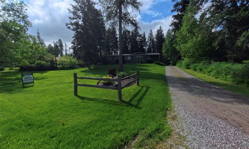 1422 Tamarack Ln, Columbia Falls, MT, 59912-8811 | Card Image