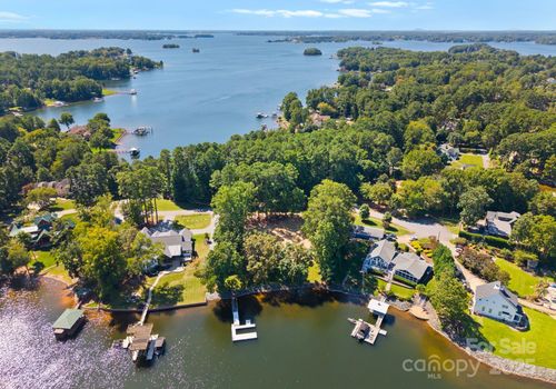116 Cottage Grove Ln, Mooresville, NC, 28117-7313 | Card Image