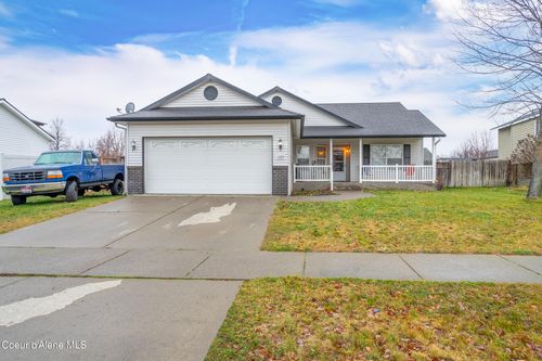 2325 N Mackenzie Dr, Post Falls, ID, 83854-5452 | Card Image