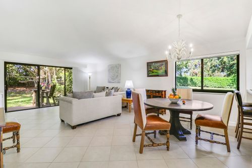 825 Club Dr, Palm Beach Gardens, FL, 33418-7057 | Card Image