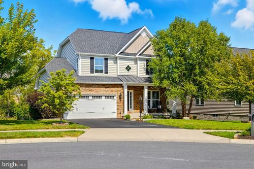 134 Atlantis Ln, LAKE FREDERICK, VA, 22630-2099 | Card Image