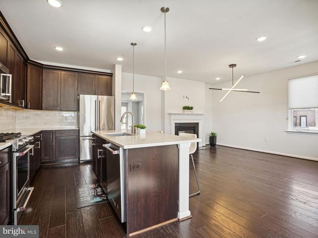 102 - 5126 Cambria Way, Townhouse with 3 bedrooms, 3 bathrooms and null parking in ALEXANDRIA VA | Image 12