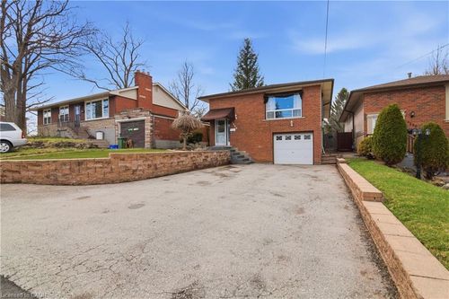 1262 Upper Gage Ave, Hamilton, ON, L8W1E4 | Card Image