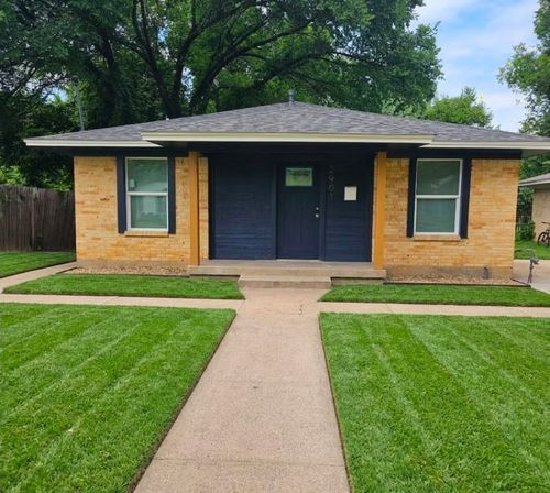2901 Silkwood St, Dallas, TX, 75215-5326 | Card Image