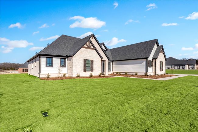 1065 Julian Dr, House other with 4 bedrooms, 3 bathrooms and null parking in Van Alstyne TX | Image 7