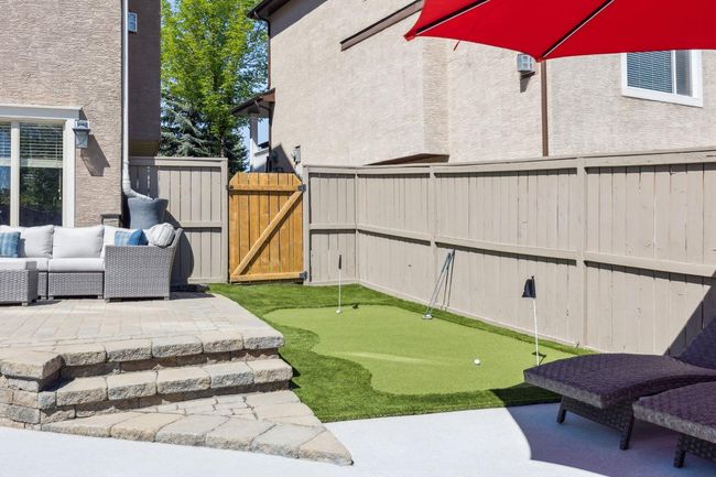 316 Everbrook Way Sw, House other with 4 bedrooms, 4 bathrooms and 4 parking in Calgary AB | Image 43