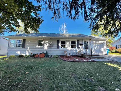 3229 N College Ave, Quincy, IL, 62301-4651 | Card Image