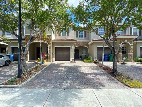 8877 Sw 223rd Ln, Cutler Bay, FL, 33190-1315 | Card Image