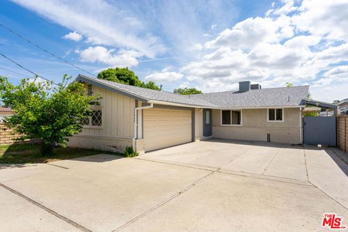 25056 Wiley Canyon Rd, Newhall, CA, 91321-2322 | Card Image