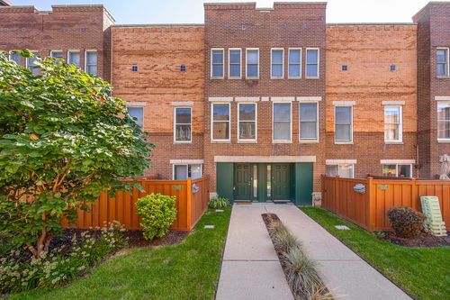 apt-b-7237 Franklin St, Forest Park, IL, 60130-1112 | Card Image