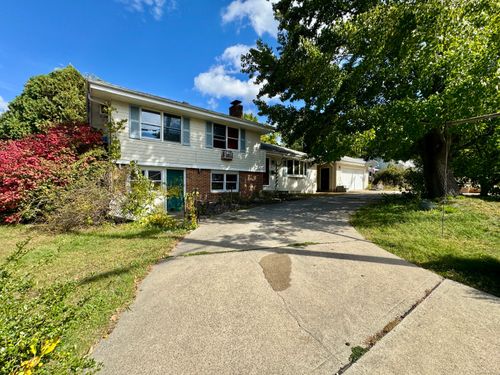 27 Sycamore Rd, Norwich, CT, 06360-6521 | Card Image