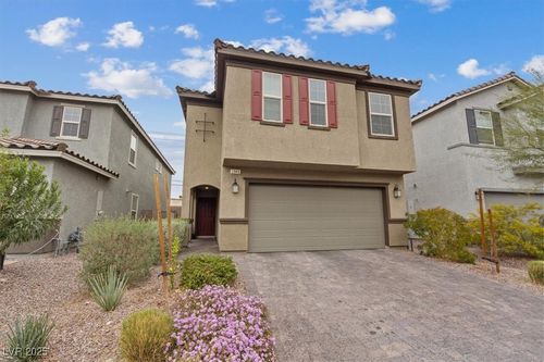 2945 Torreon Ln, Las Vegas, NV, 89121-2514 | Card Image