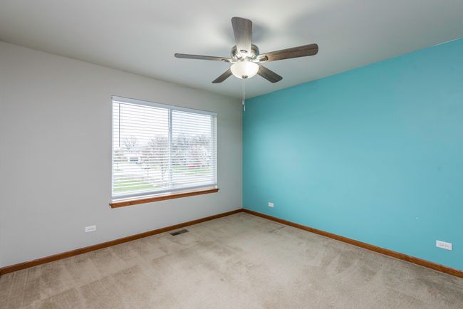 39251 Crofton Ln, House other with 4 bedrooms, 4 bathrooms and 2 parking in Beach Park IL | Image 23