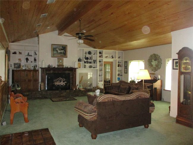6243 State Highway 276, Home with 3 bedrooms, 3 bathrooms and null parking in Point TX | Image 17
