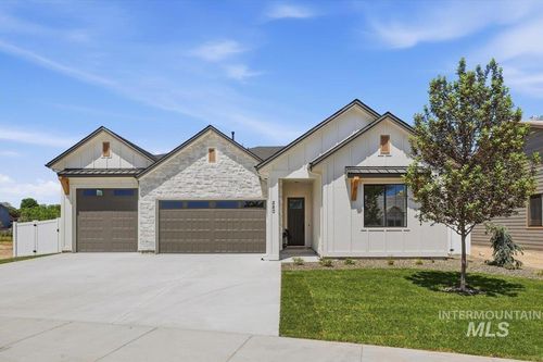 580 W Millstone St, Middleton, ID, 83644-1228 | Card Image