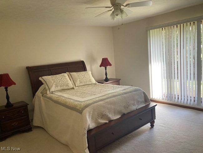 703 Tournament Trl, Condo with 2 bedrooms, 2 bathrooms and null parking in Cortland OH | Image 11