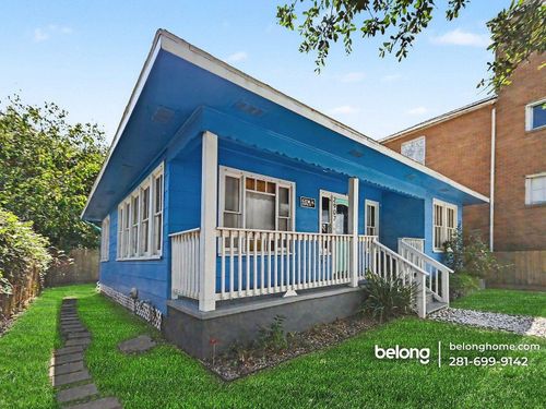 2907 Avenue M 1/2, Galveston, TX, 77550-4349 | Card Image