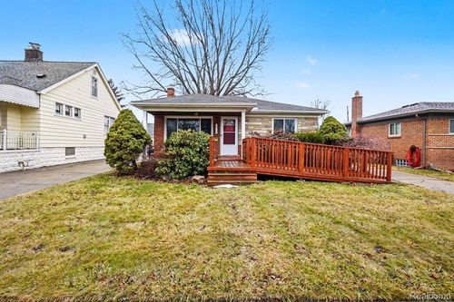 22510 Lincoln Street, St Clair Shores, MI, 48082 | Card Image