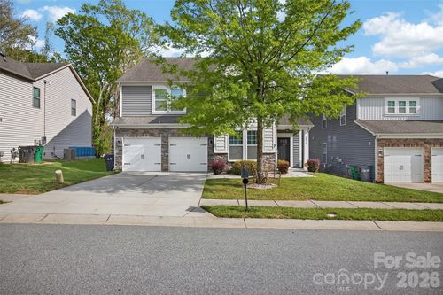 10012 Michael Crossing Dr, Charlotte, NC, 28213-4307 | Card Image