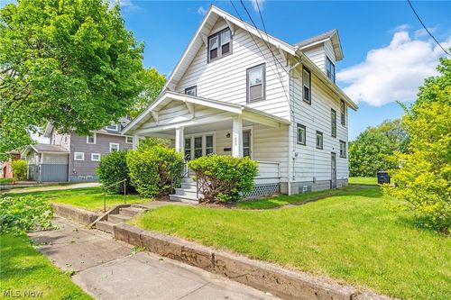 1396 Curtis Street, Akron, OH, 44301 | Card Image