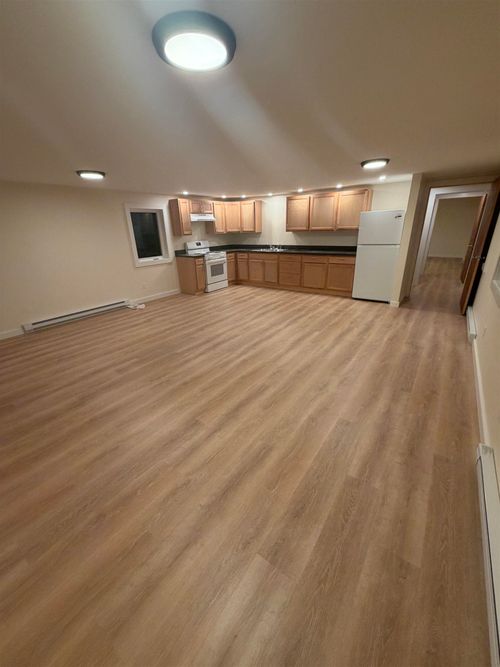 3-16 Snow Ave, Hinsdale, NH, 03451-2543 | Card Image