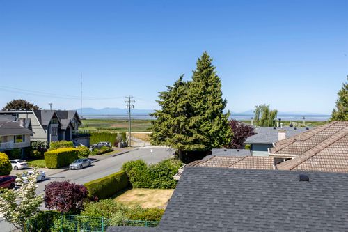 3131 Williams Rd, Richmond, BC, V7E1H8 | Card Image