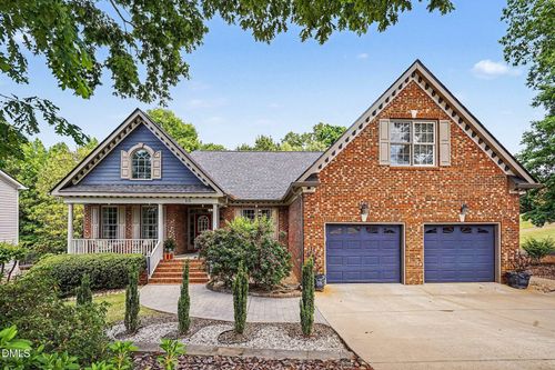 101 Charleston Dr, Clayton, NC, 27527-3968 | Card Image