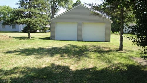124 Garden St, Creston, OH, 44217-9601 | Card Image