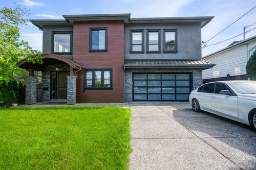 main-house-157xx Buena Vista Ave, White Rock, BC, V4B2A1 | Card Image