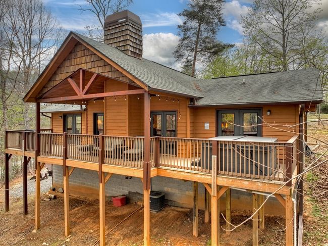 48 Logan Dr, Home with 3 bedrooms, 3 bathrooms and null parking in Mineral Bluff GA | Image 45