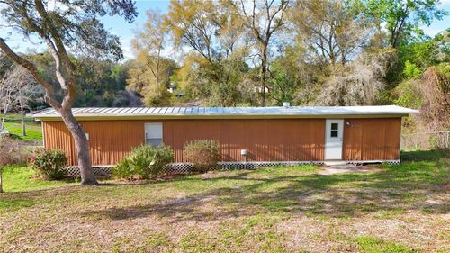 18225 Se 22nd Place, SILVER SPRINGS, FL, 34488 | Card Image