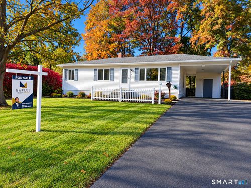 4 Douglas Dr, Enfield, CT, 06082-2522 | Card Image