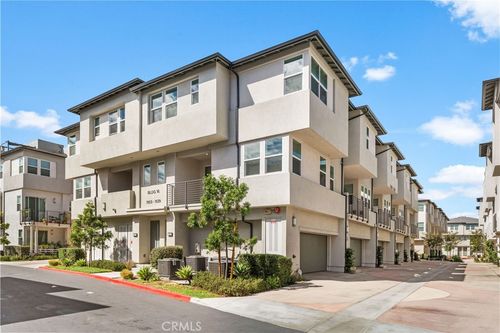 1539 W Cara Dr, Anaheim, CA, 92805-6577 | Card Image