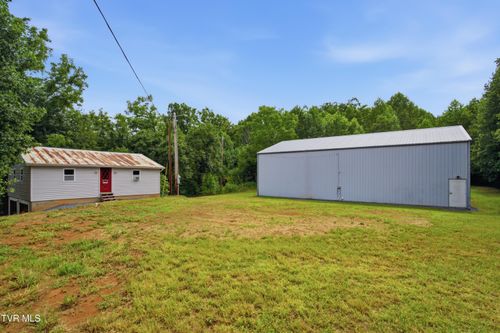 125 Dale Blevins Ln, Roan Mountain, TN, 37687-3786 | Card Image