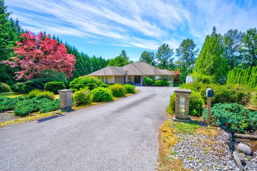 12753 261 St, Maple Ridge, BC, V2W1C3 | Card Image