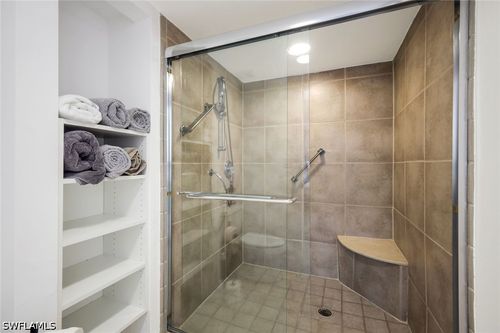 3105-15171 Cedarwood Ln, NAPLES, FL, 34110-8090 | Card Image