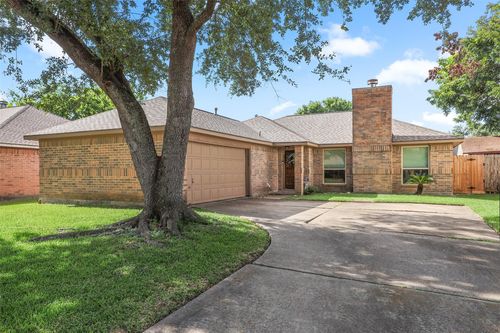 10938 Dogwood Dr, La Porte, TX, 77571-4356 | Card Image