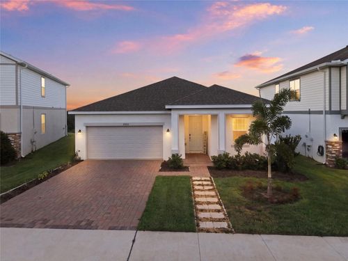 2053 Heart Lake Dr, Groveland, FL, 34736-8184 | Card Image